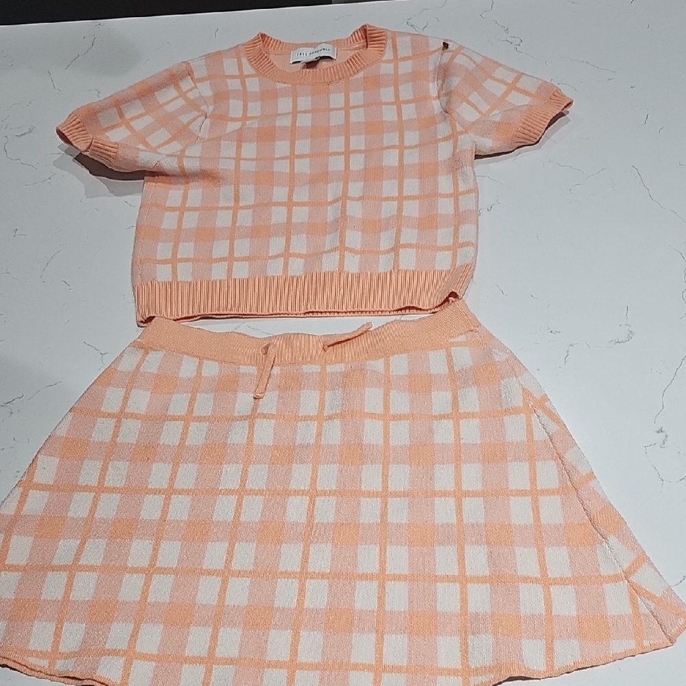 Free Assembly Skirt set For Girls Size 7/8